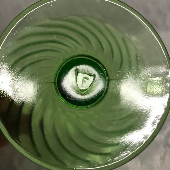 Vaseline Uranium Federal Glass Swirl Dessert Cup #8 - Picture 6 of 10